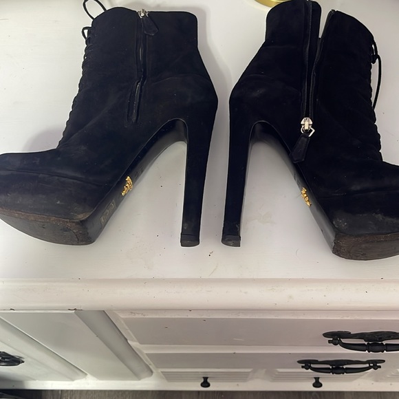 Prada black suede lace up in the front and a zipper on inside - Picture 10 of 15